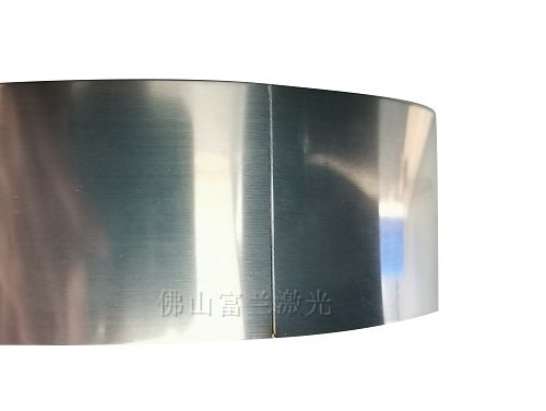 Laser Tailored Welding of Stainless Steel Sheets